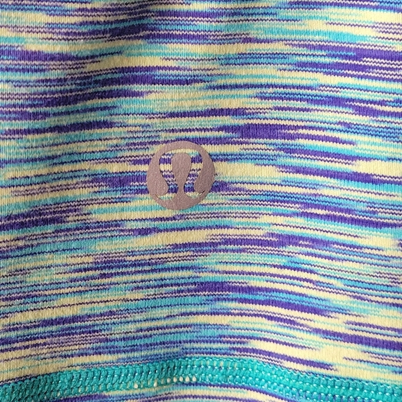 LULULEMON Size 4 Scoop Neck No Limits Tank Top Green Aqua/Blue/Purple, yellow - Picture 6 of 9